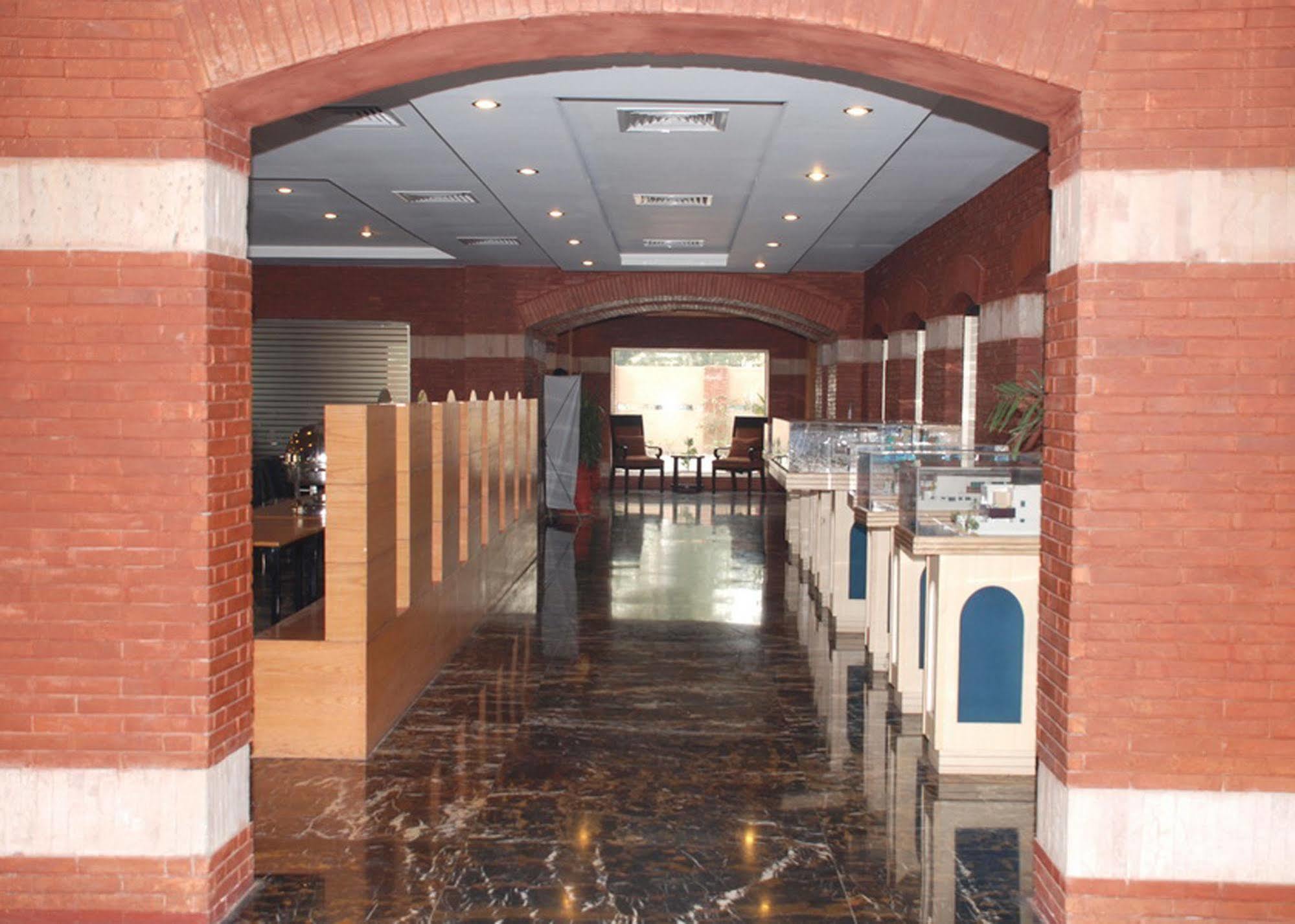 Hotel One Faisalabad Interieur foto